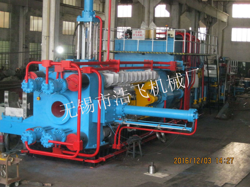 2500T鋁型材擠壓機